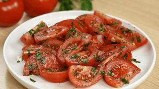 Salada de Tomate