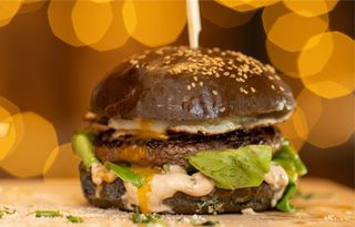 Black bun & fried egg burger