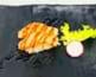 S08.  Nigiri shake in fiamma 2 pezzi