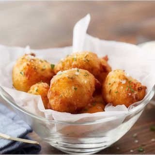 Buñuelos De Bacalao