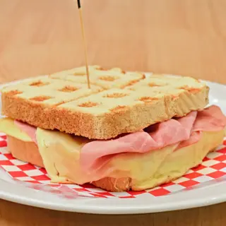 Sándwich mixto