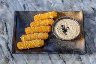 ყველის ჩხირები