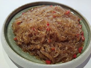 Spaghetti i soia piccanti 