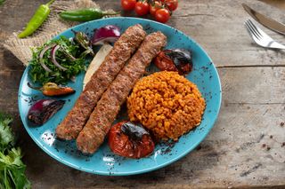 Пикантен алепо кебап (350г)