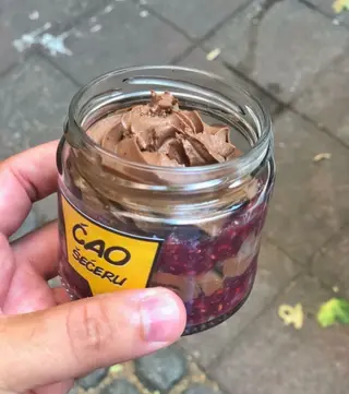 Čoko mus sa malinama