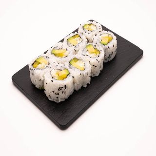 136 Uramaki Vegetal (8 Uds.)