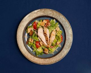 Sałatka Cezar z kurczakiem 300g