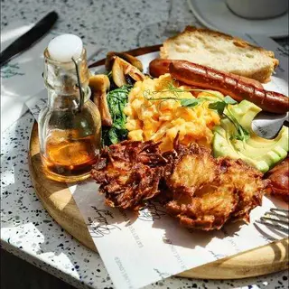 Brunch Empire