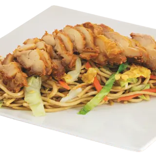#25 Tallarines con muslo de pollo