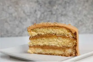 Tarta con Dulce de Leche y Nueces