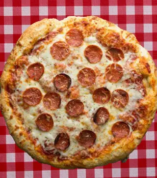 Pizza de pepperoni (33 cm.)