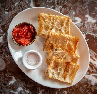 Pan Con Tomate 