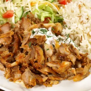 Plato De Carne De Ternera O Pollo Con Arroz Basmati