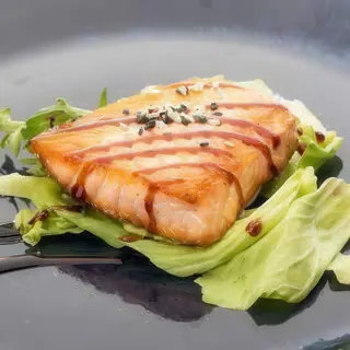 210. Salmone alla griglia