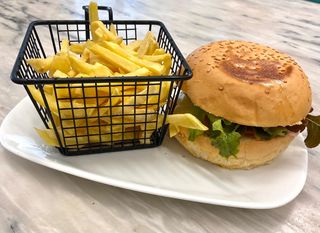 Hambúrguer à limiana