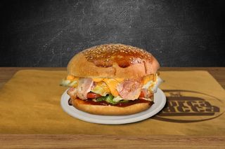 Pollo super bacon cheese