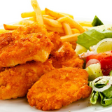 Plato de nuggets con verduras y patatas 