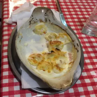 Tortellini relleno de carne