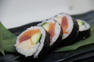 032 Futomaki - 4 pezzi