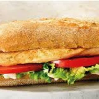 Bocadillo Pechuga Tártara