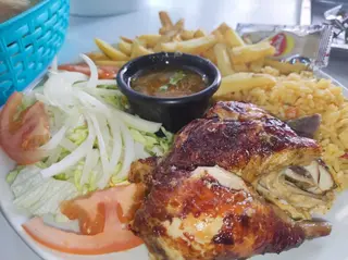 Menú 1/4 pollo