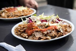 Plato Kebab Con Queso