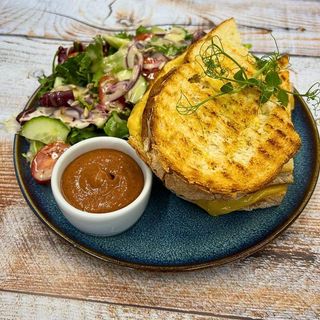 Ooch...Cheeses Z Sałatką ⭐