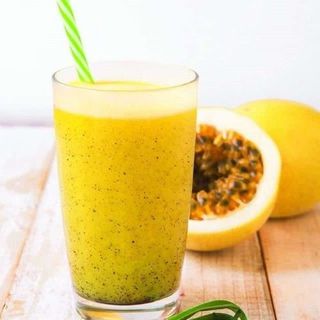 Batido de maracujá ( com leite)