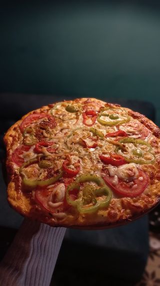 ბოსტნეულის პიცა