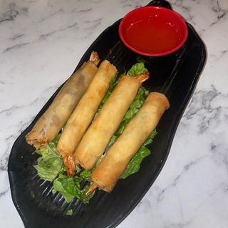 Rollitos De Langostinos