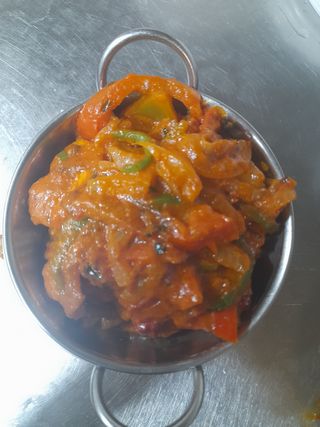 Platos Karahi Con Pollo
