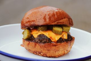 ЧІЗБУРГЕР(без фрі) (260 г.)