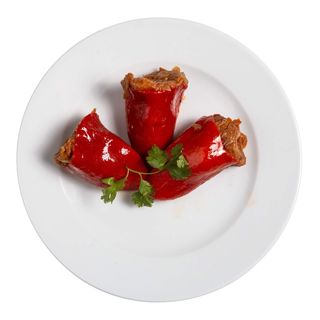 Tapa De Pimientos De Piquillo Rellenos De Carne