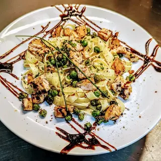 Salmonpasta