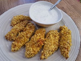 Хрупкави пилешки хапки с корнфлейкс (250г)