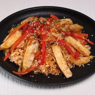 Рис с курицей в соусе терияки