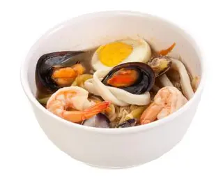 394 Ramen in brodo con frutti di mare