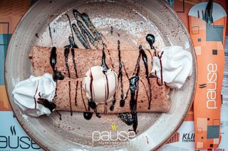 Palačinke sa Nutellom, plazmom i šlagom