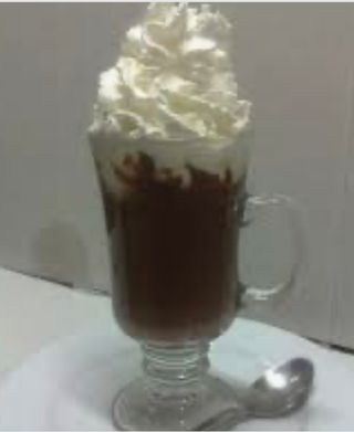 Chocolate caliente con nata 