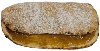 Panuozzo con marmellata di fichi del Cilento metà