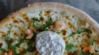 Pizza Gamberi con e rucola (33 cm)