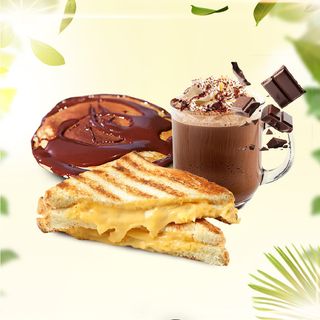 Menu ENFANT Toast au fromage, pancakes, chocolat chaud