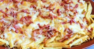 Patatas Con Bacon Y Cheddar (Grande)