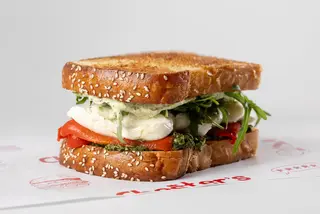 Sandwich Caprese