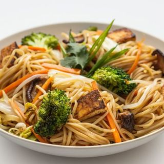 Woked Noodles - Grilled Mushrooms