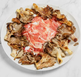 Setas A La Plancha Con Jamón (Ración)