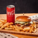 Комбо Чикън Бургер + Coca-Cola