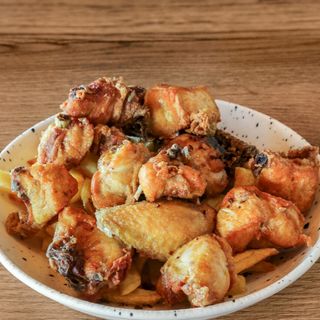 Pollo al ajillo