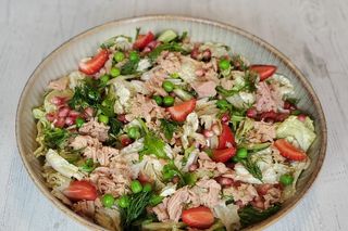 САЛАТ С ТУНЦОМ
