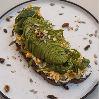 Tostada de Aguacate